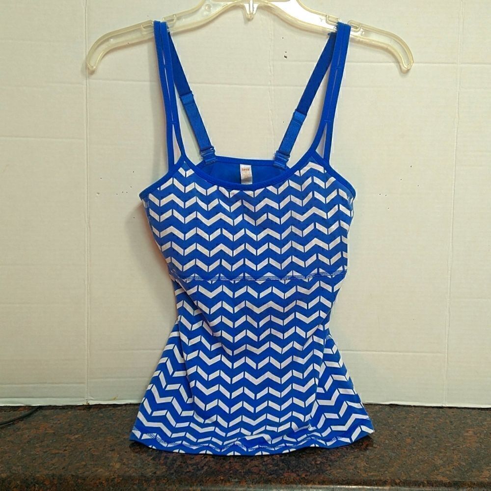 Lucy Athletic Top
